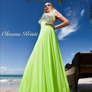 Event Dress Fiesta Fashion Elegant Luxury Vacation